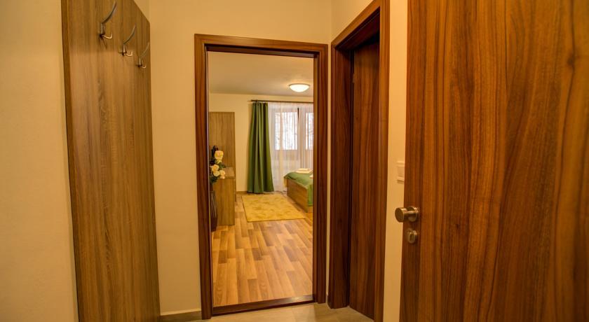 Apartmany Tri Studnicky デマノブスカ・ドリーナ 部屋 写真
