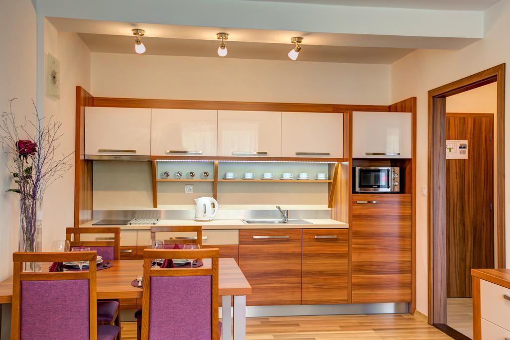 Apartmany Tri Studnicky デマノブスカ・ドリーナ エクステリア 写真